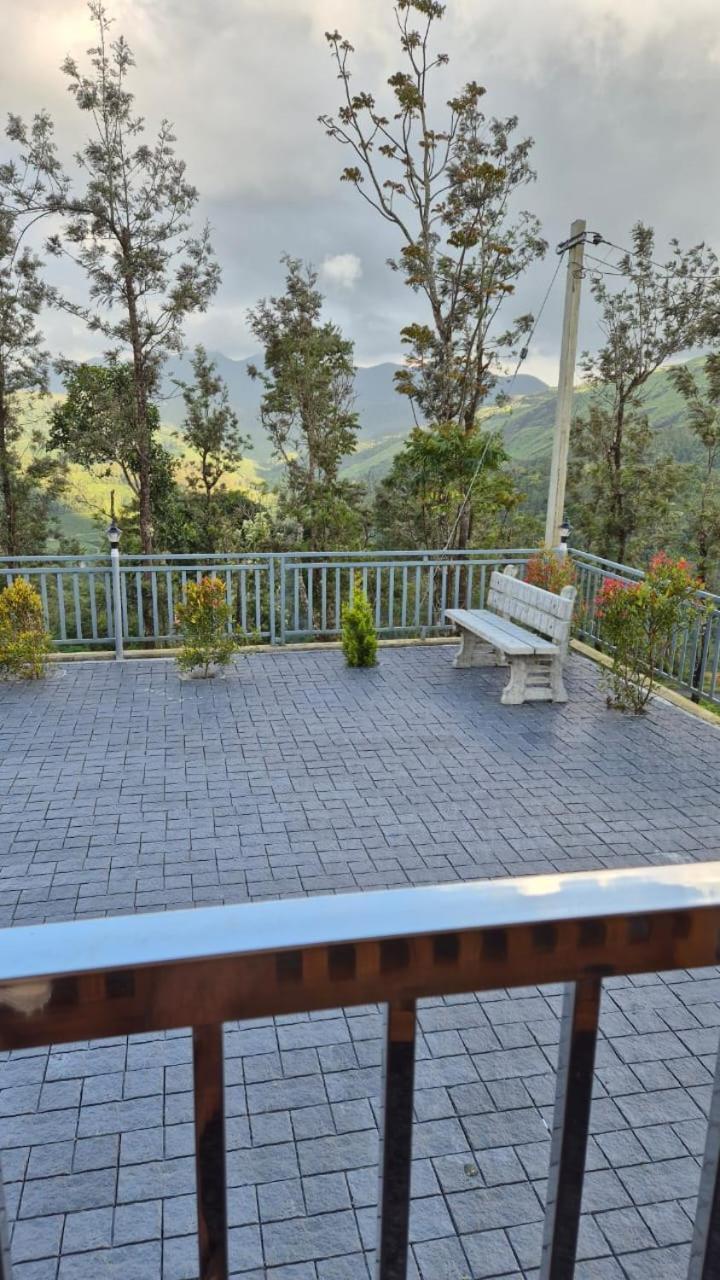 M R Holiday Home Vagamon Exterior foto